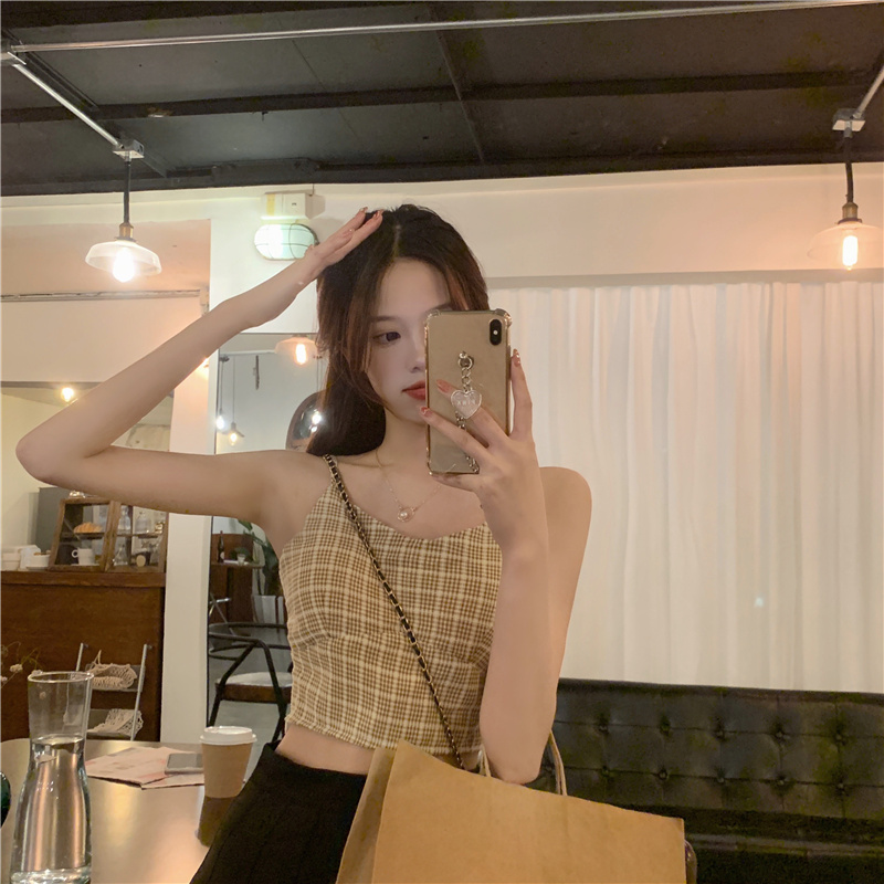 Real shot real price Korean version loose and thin versatile lattice suspender vest
