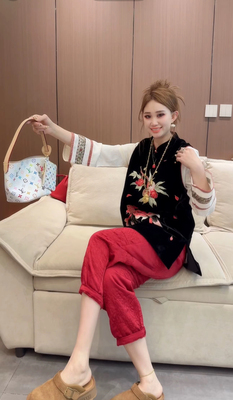 新中式国风复古立领中长款马甲女重工刺绣高档金丝绒盘扣无袖上衣