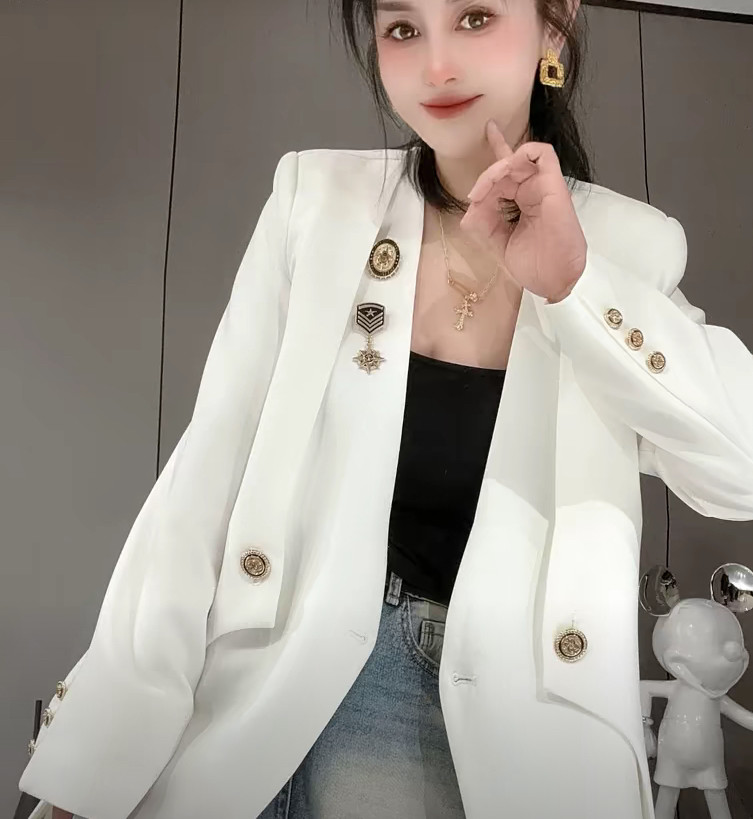 老钱风白色西装外套女2026年春季轻奢风高级感时尚气质通勤外套