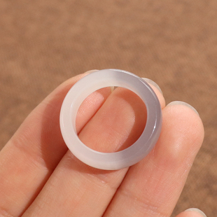 天然和田玉紫白双色戒指17号 烟紫白玉素面指环经典款国风配饰