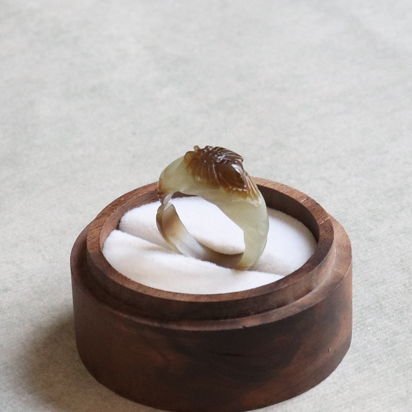 孤品14号糖青玉石戒指复古雕刻