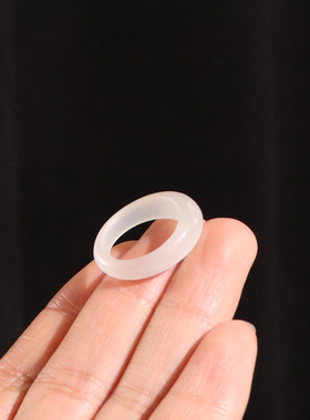 天然和田玉冰底白玉馒头戒指