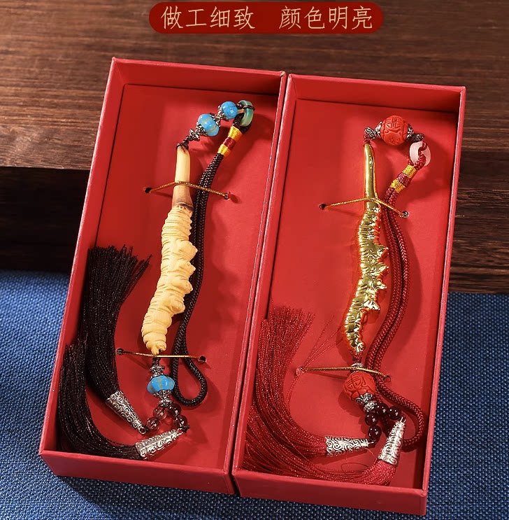 藏式黄杨木雕虫草模型挂件车挂