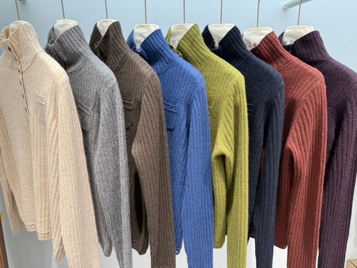 半开领羊绒打底2025秋冬新款韩版高领坑条纯色宽松针织衫女