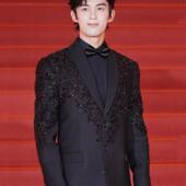 修身 星服吴磊同款 高级感手工钉珠 韩版 痞帅休闲春秋季 西装 外套男士