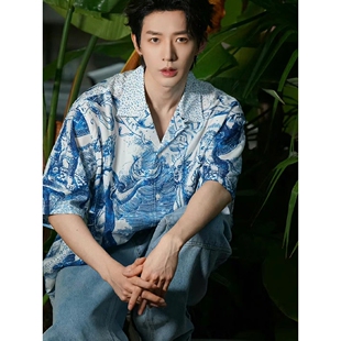 明星邓为同款翻领外套新款休闲男女同款春秋短袖衬衣潮牌花衬衫
