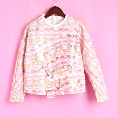 【徐08】T系列146TT008库存春秋新款女印花蝴蝶装饰外套休闲上衣