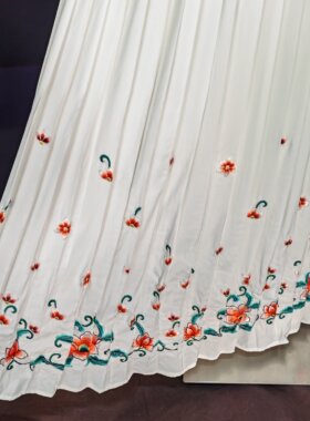 越剧花旦仿真丝百褶裙立体绣花
