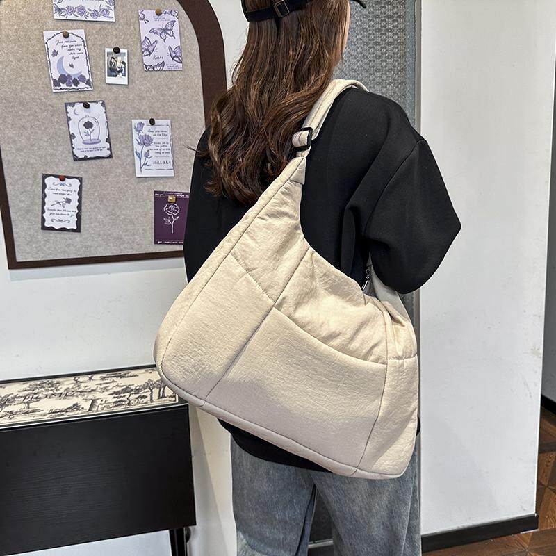 通勤包大容量斜挎包休闲女士尼龙布健身包单肩大包包防泼水购物袋