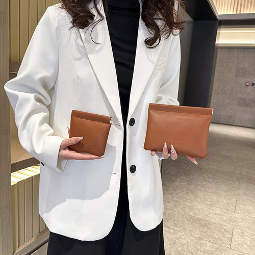 弹片收纳包自动闭合手拿小方包包