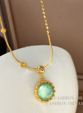 铜镀真金小众简约不规则设计项链复古绿色吊坠颈链个性锁骨链配饰