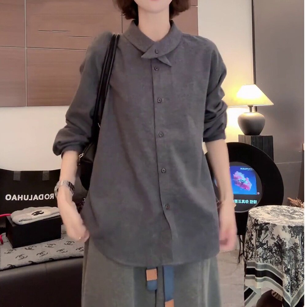 简约设计款交叉领长袖上衣女秋冬新款休闲风气质百搭显瘦纯色衬衫