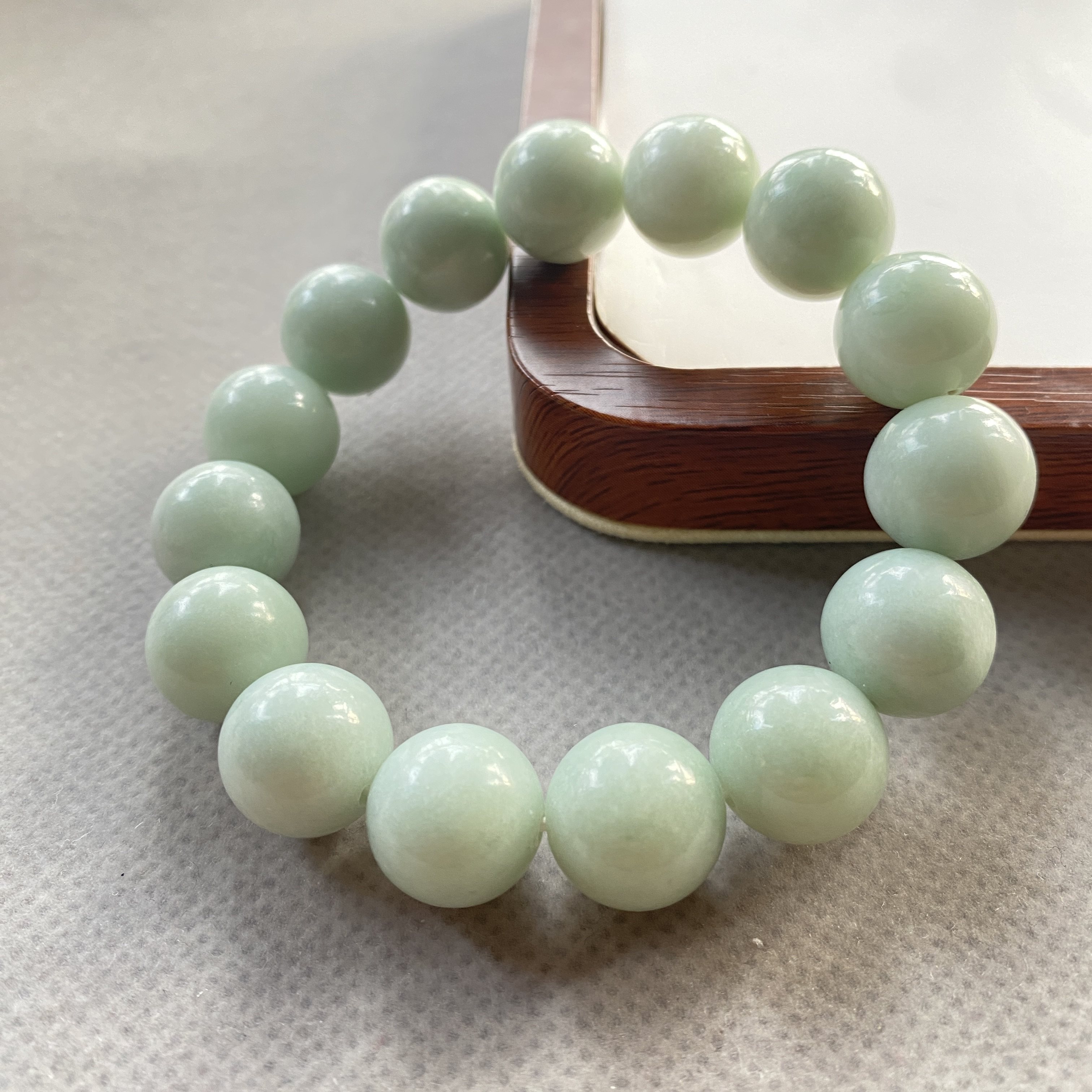 陕西蓝田玉鸭蛋青翠色手串卡14mm天然正品手链带证书礼盒景区必选,珠宝/钻石/翡翠,手饰,淘宝优惠券,粉丝福利购,淘宝优惠卷