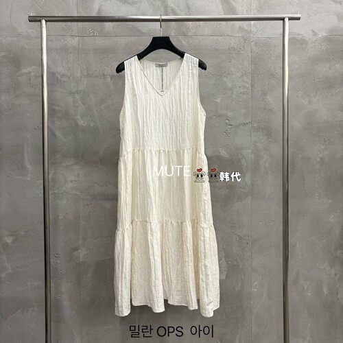 韩国直邮MUTE-P空空韩代正品26夏季新款百搭高级感温柔吊带连衣裙