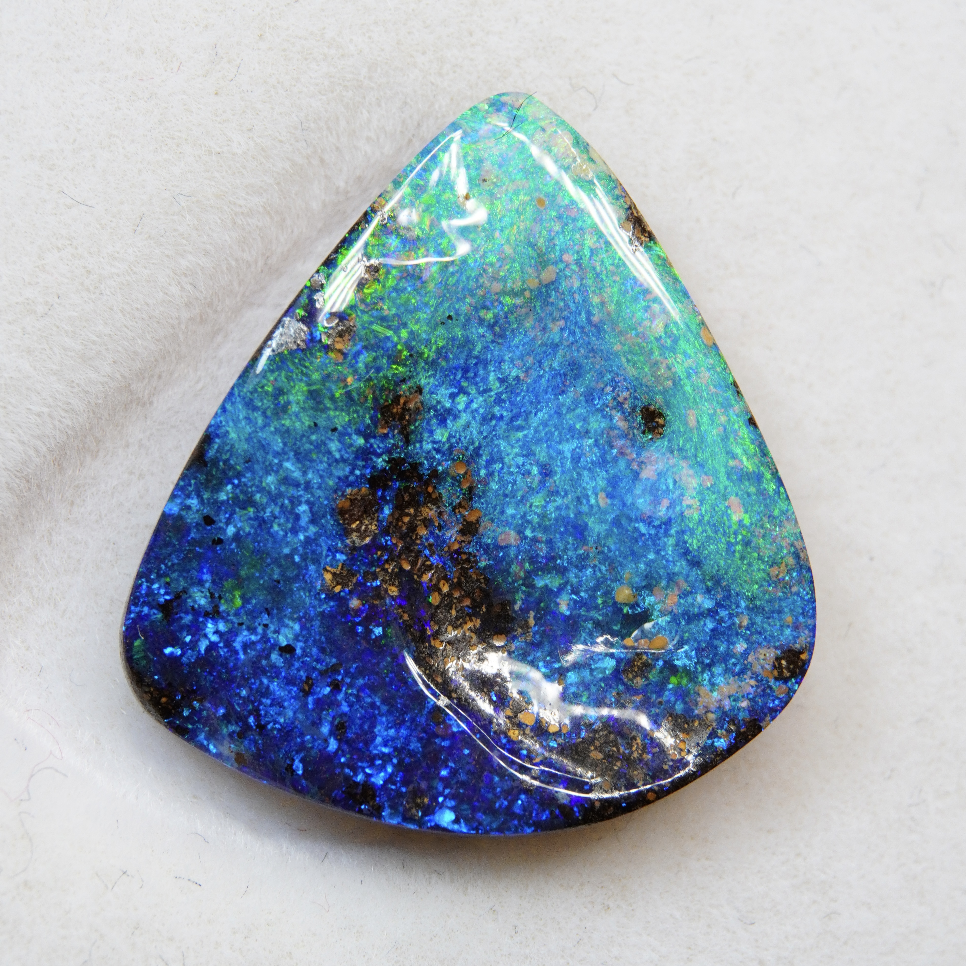 澳大利亚铁欧泊吊坠戒指耳钉手链裸石