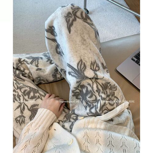胖mm特大码300斤新中式国风印花加绒直筒卫裤女秋冬季休闲阔腿裤