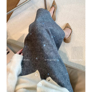 胖mm特大码 300斤爱心刺绣毛呢半身裙女秋冬温柔气质减龄百搭a字裙