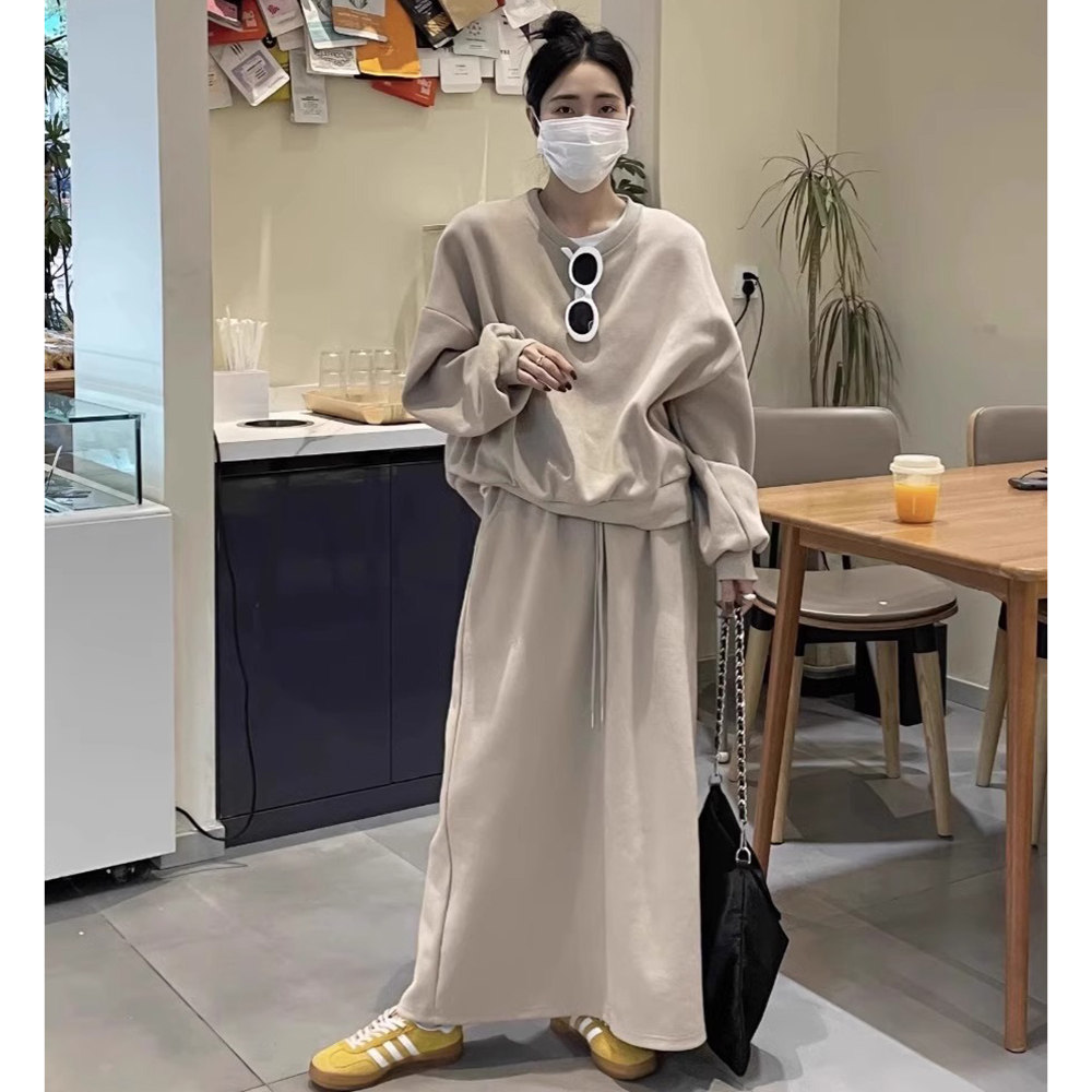 胖mm特大码2-300斤慵懒风卫衣女春秋宽松半身裙时尚休闲两件套装