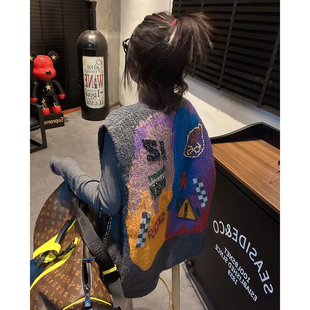 胖mm特大码300斤拼色字母后背单排扣针织马夹女秋冬毛衣马甲外套