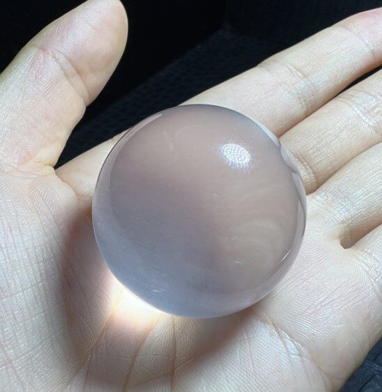 천연 화이트 크리스탈 볼 밀크 화이트 크리스탈 아이스 크리스탈 볼