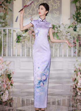 江南春天莫纳睡莲浅紫色长款表演旗袍复古新中式优雅舞台走秀礼服