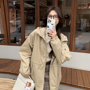 2025春秋新款设计感小众宽松连帽夹克上衣女韩版休闲短款工装外套,女装风衣,世纪海洋