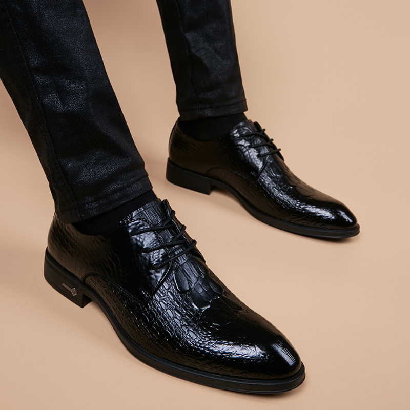 休闲风透气内增高系带真皮男鞋