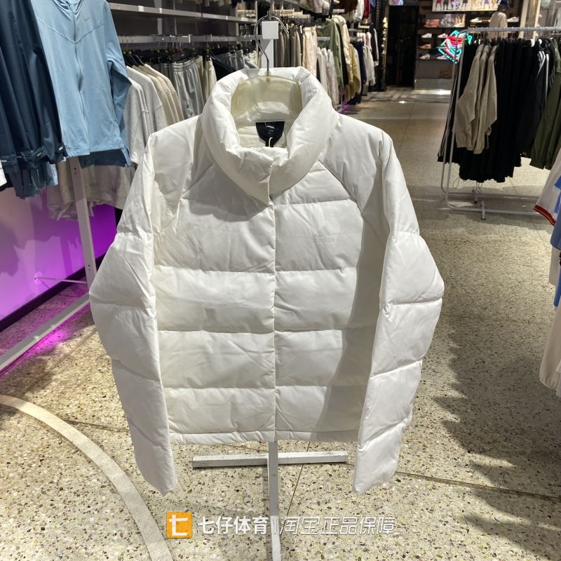 阿迪达斯女立领保暖羽绒服