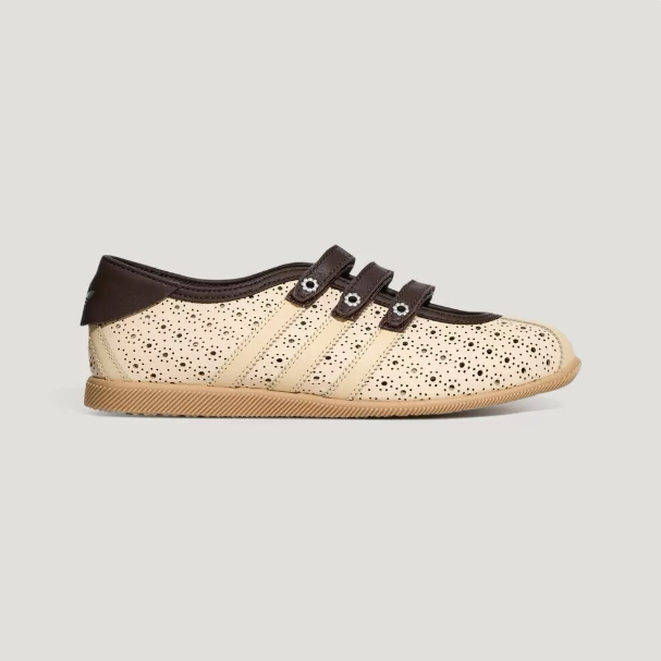 Adidas阿迪达斯正品新款透气镂空拼色沙滩时尚运动休闲鞋LA1349