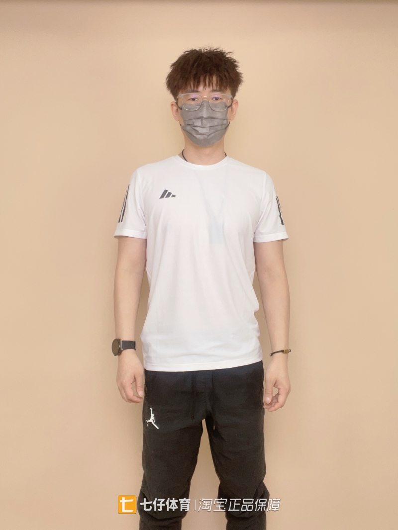 阿迪达斯男梭织圆领透气短袖T恤