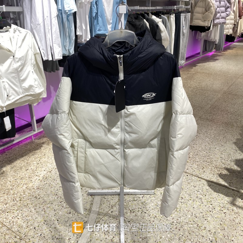 斯凯奇保暖连帽常规女羽绒服