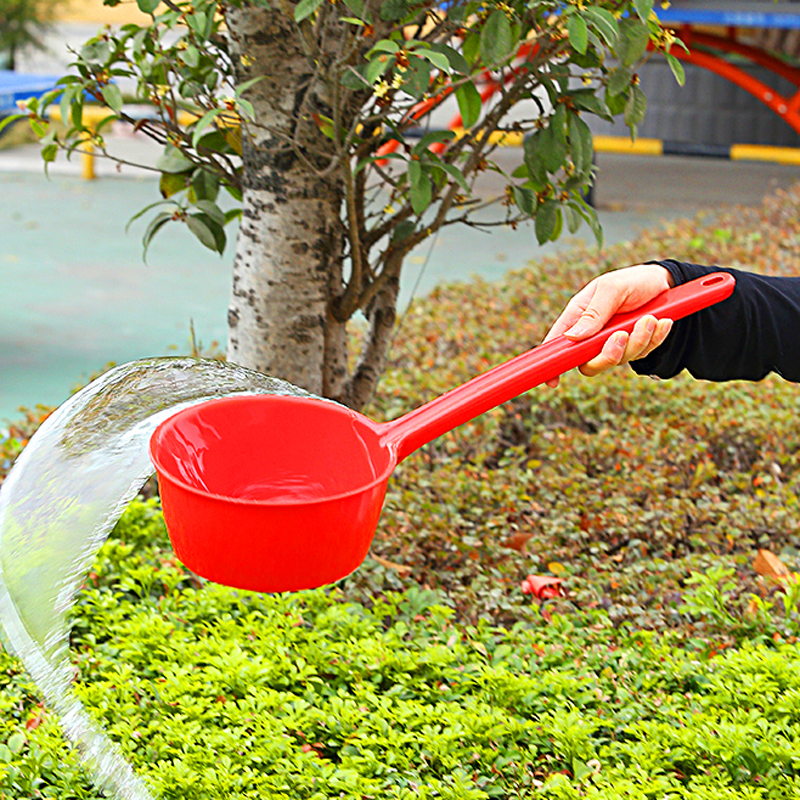 长长柄水瓢水勺家用创意厨房加深水漂塑料加厚儿童宝宝洗澡水舀勺