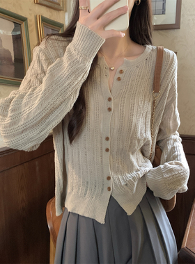 春秋冬韩系设计松驰感单排扣镂空慵懒针织开衫长袖外套上衣外搭女