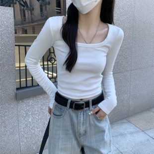 2026年春装新款露腰短款方领上衣女锁骨白色打底衫长袖正肩T恤女