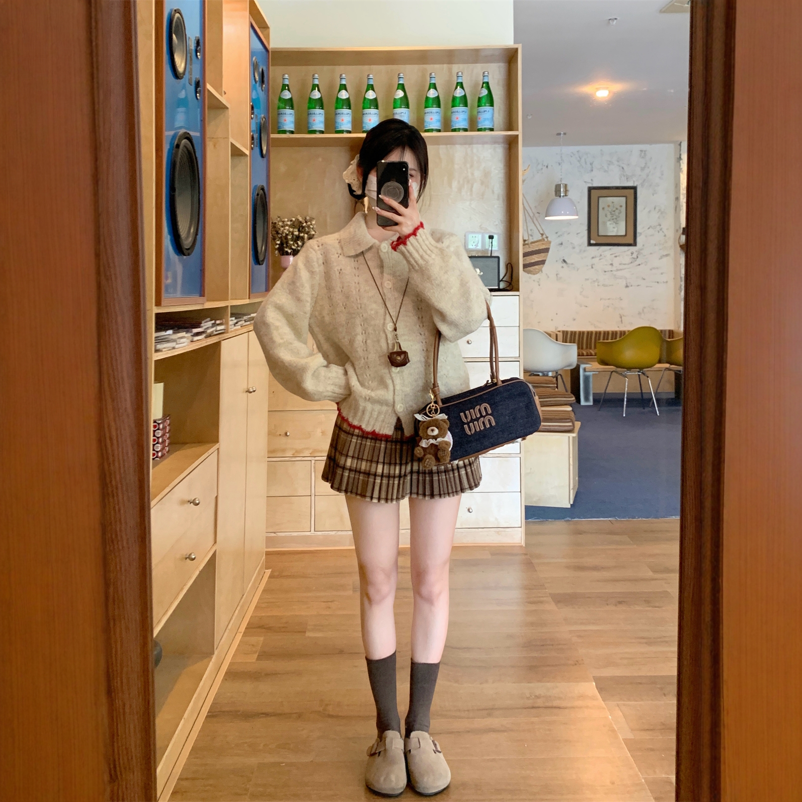 软妹学院风翻领针织开衫