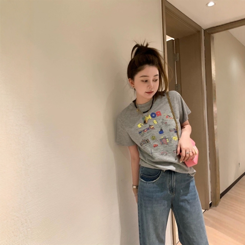 超好看漂亮的上衣字母印花少女风