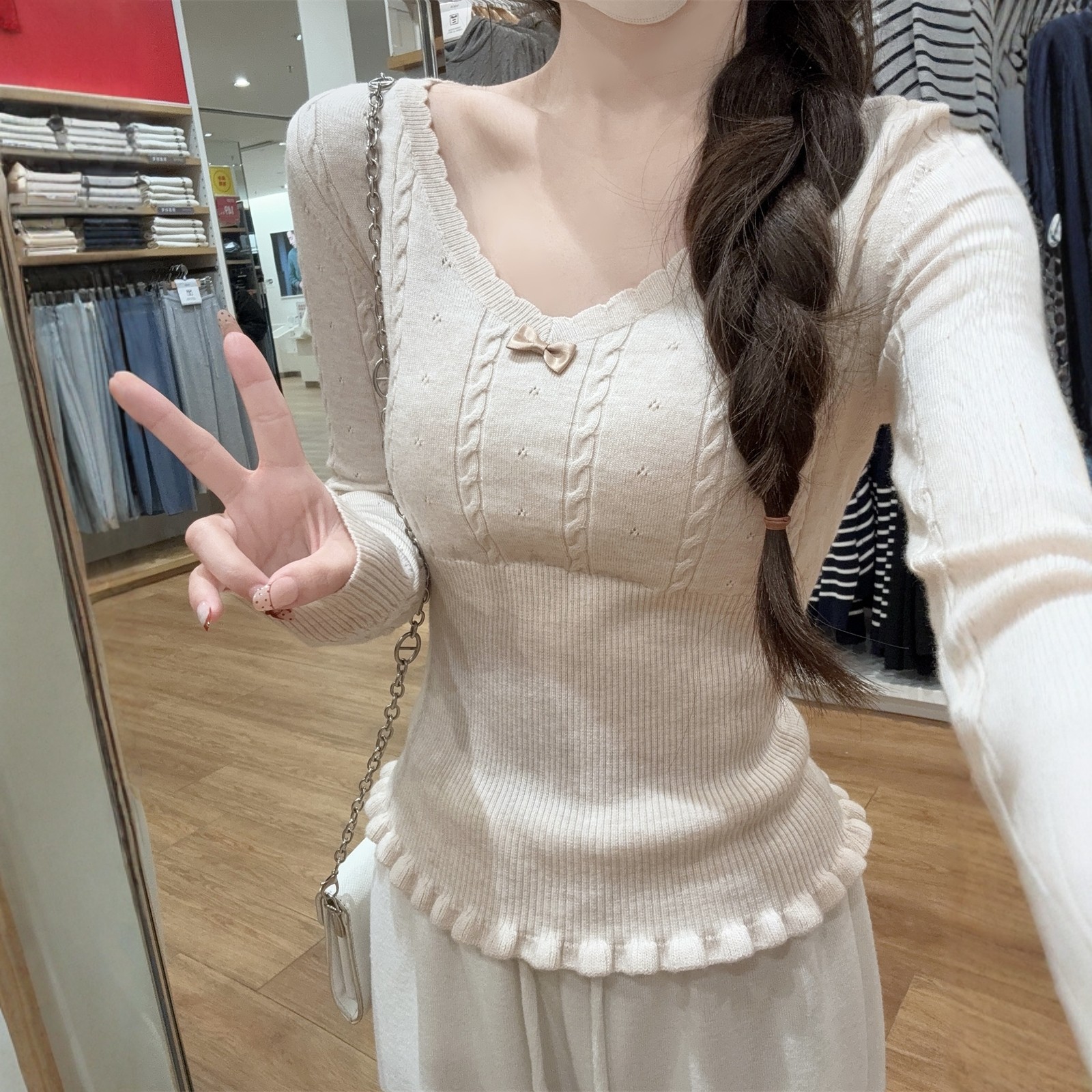 温柔风麻花V领针织衫女木耳边修身显瘦打底衫女内搭春秋冬季上衣