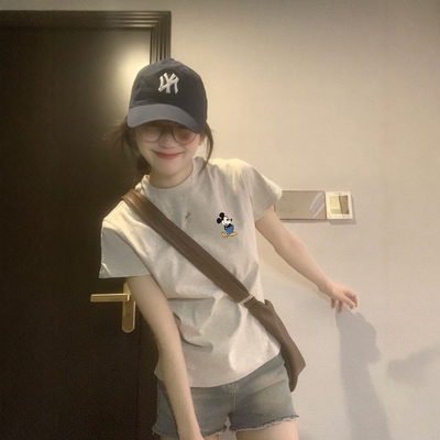 卡通图案印花2025独特超好看上衣