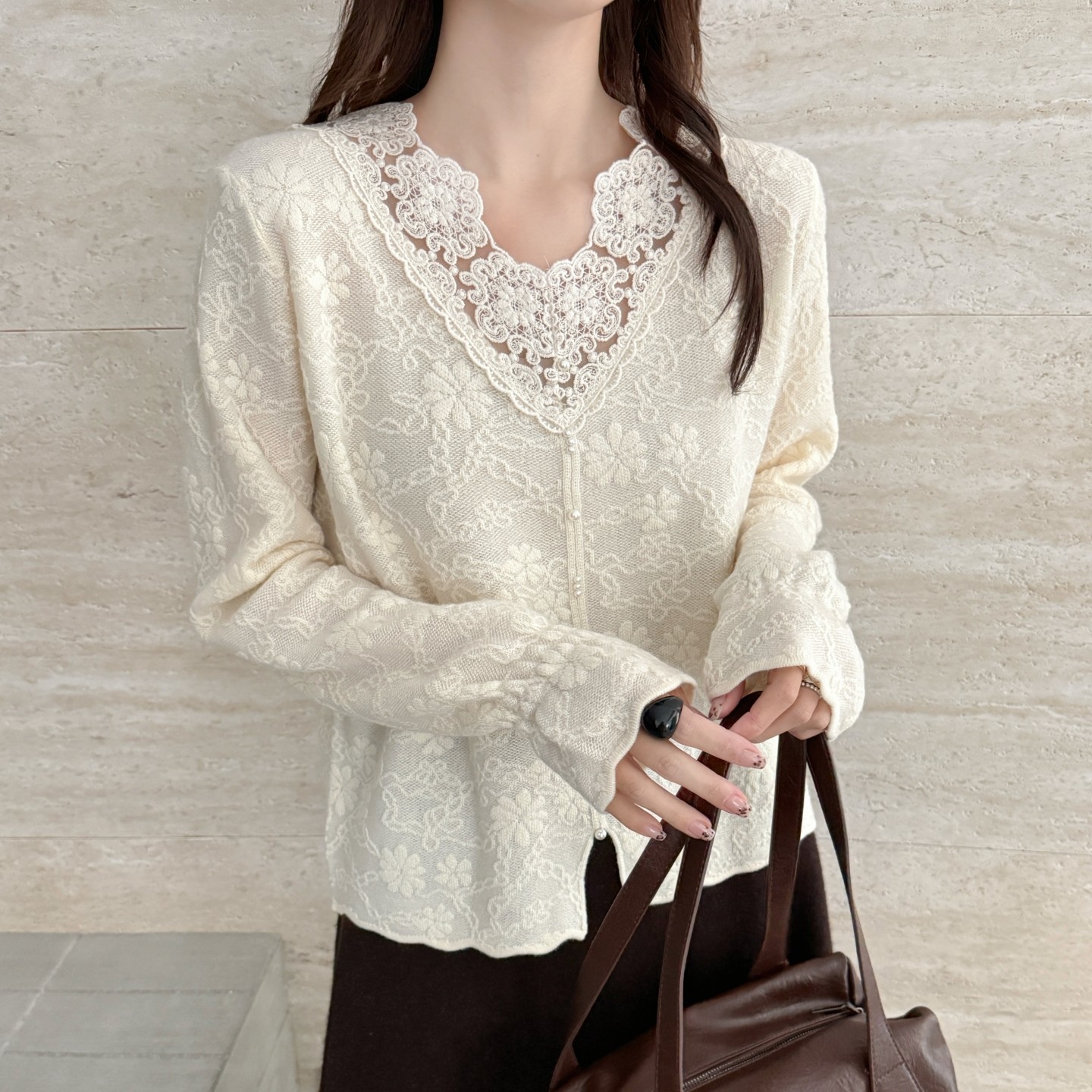 本店实拍&欧货细羊毛蕾丝打底衫V领花边珍珠秋冬内搭气质毛衣女装,女装/女士精品,毛衣,淘宝优惠券,粉丝福利购,淘宝优惠卷