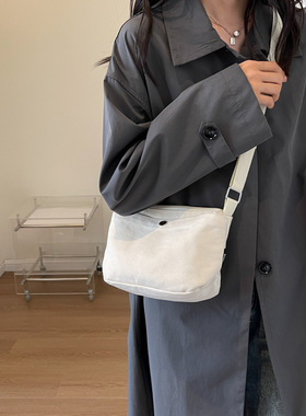 欧美简约时尚单肩小布包女大学生逛街出行休闲帆布斜挎包