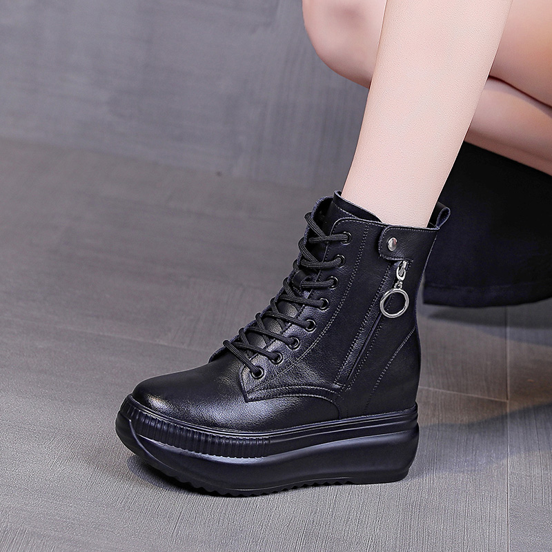 内增高英伦INS新款小个子马丁靴