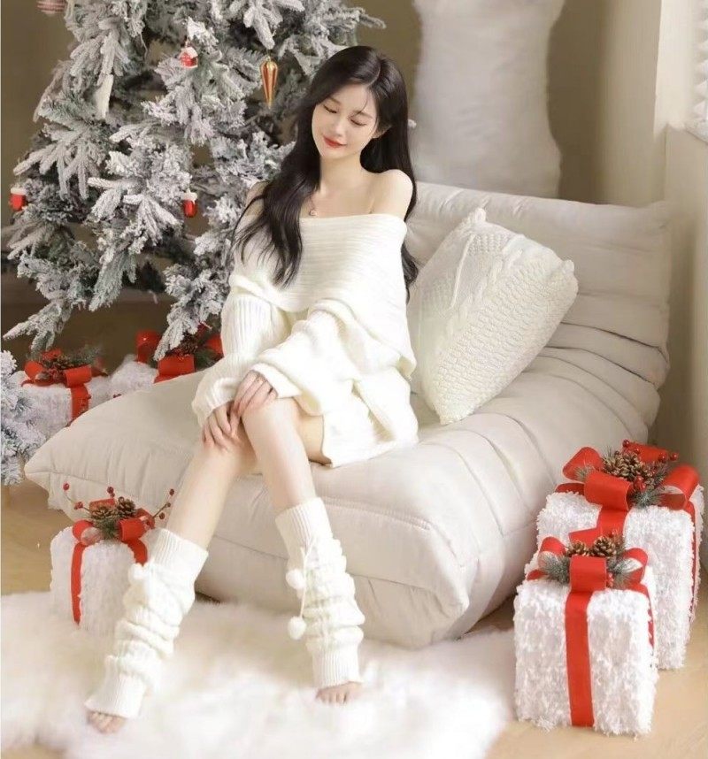 白色毛衣冬季少女纯欲小清新