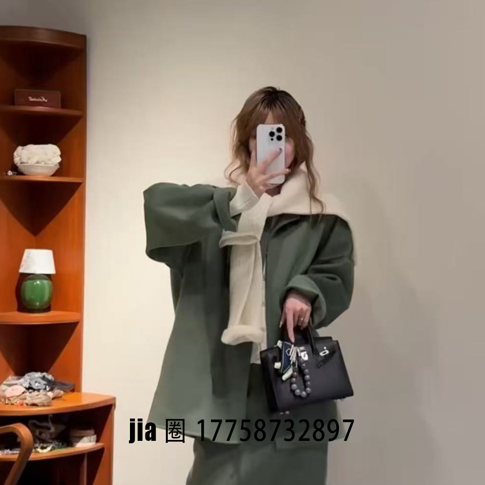 2025秋冬新品墨绿色羊绒西装套装女 价私问