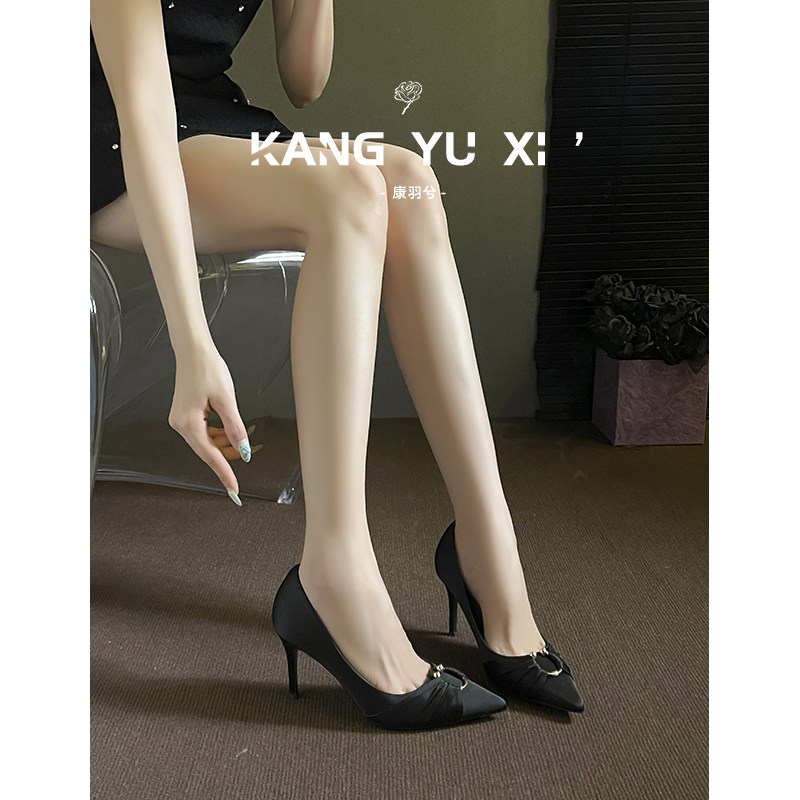 康羽兮丨绝美绸缎黑色高跟鞋女秋图片