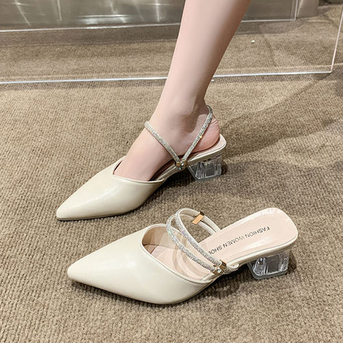 品牌包头凉鞋女夏季2026新款法式尖头水晶粗跟仙女风外穿半拖单鞋