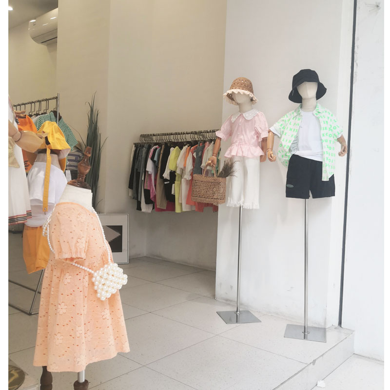 童装模特道具服装店橱窗展示半身儿童金色银色支架婴幼儿人台展示