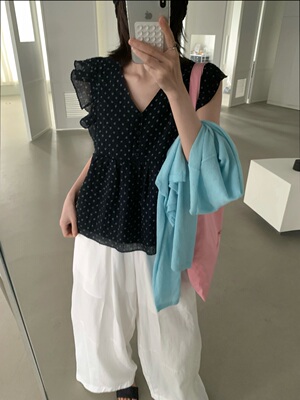 aboutmoon月亮家62571夏装新款飞袖小碎花肌理感小衫衬衫