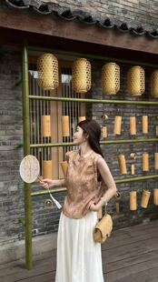 LIYUNZHEN8592李允珍新中式立领盘扣提花马甲女时尚百搭上衣