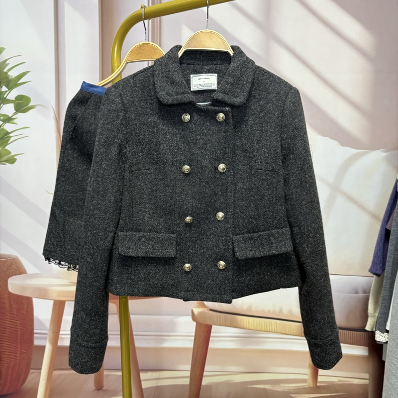 111212111211韩国白鹅绒外套短裙