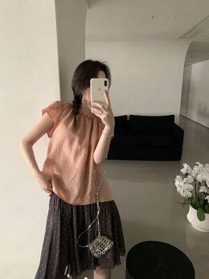 卡蔓诗KMS30128-1夏季新款木耳边不挑身材透气麻料小衫上衣